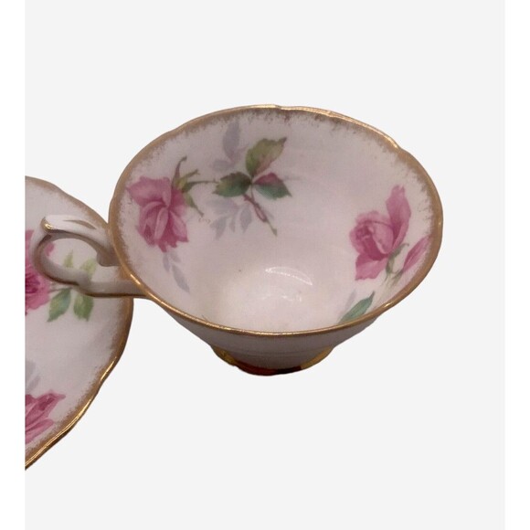 Vintage Royal Stafford Berkeley Rose Bouquet Teacup and Saucer. Fine Bone China - Picture 7 of 11